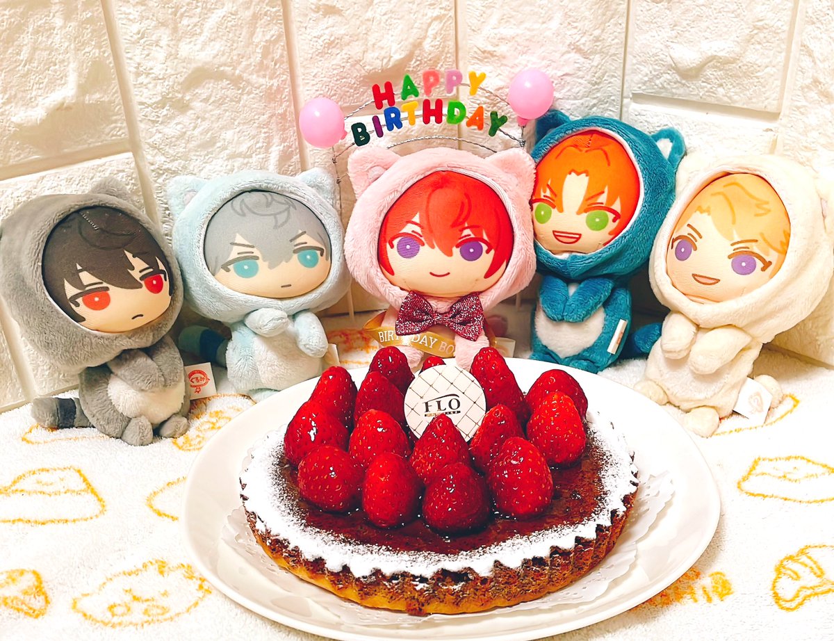 manizumi_bot's tweet photo. かさくん、たんじょびおめでとぉ♪
(*｀⌒´)🎉🎂 https://t.co/zBsSAic4pt