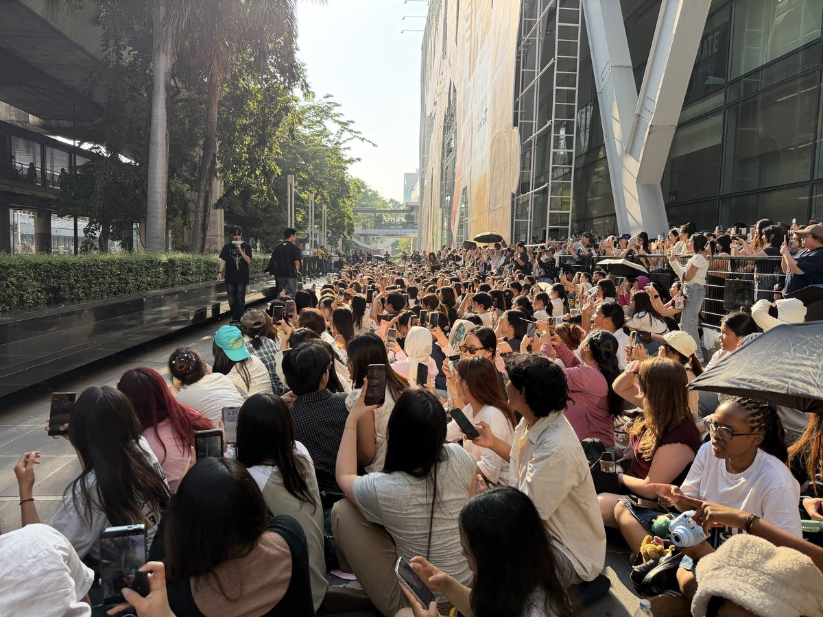 GMMTV SHOP tweet media