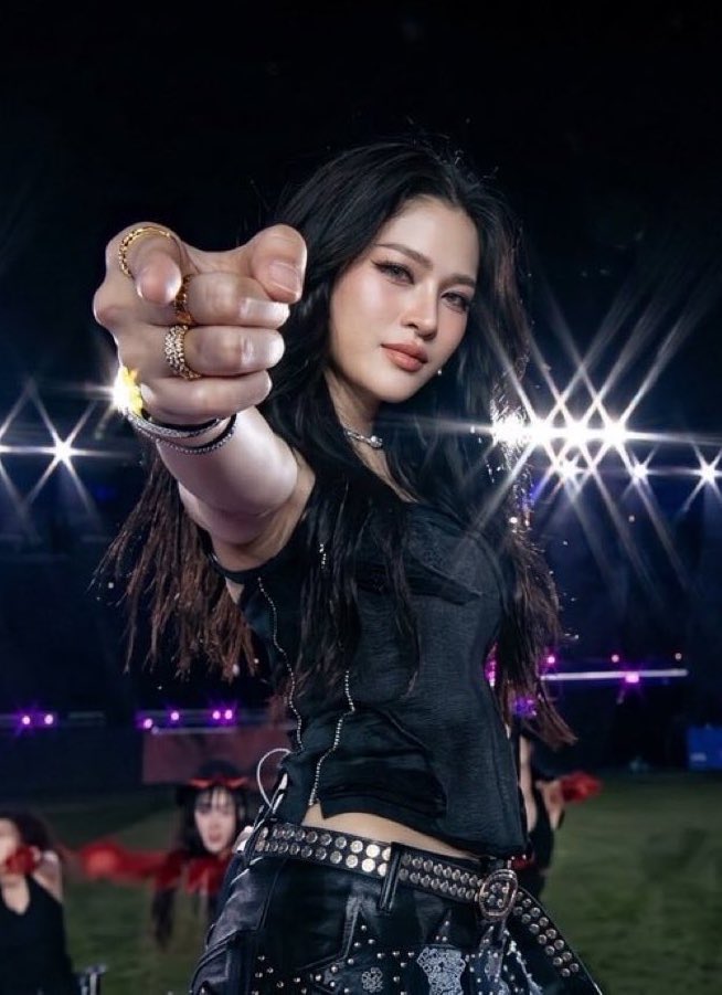 พี่หม๋า แอคอาร์ทสมาร์ทด้อก ૮ • ﻌ -. ა⁩ tweet media