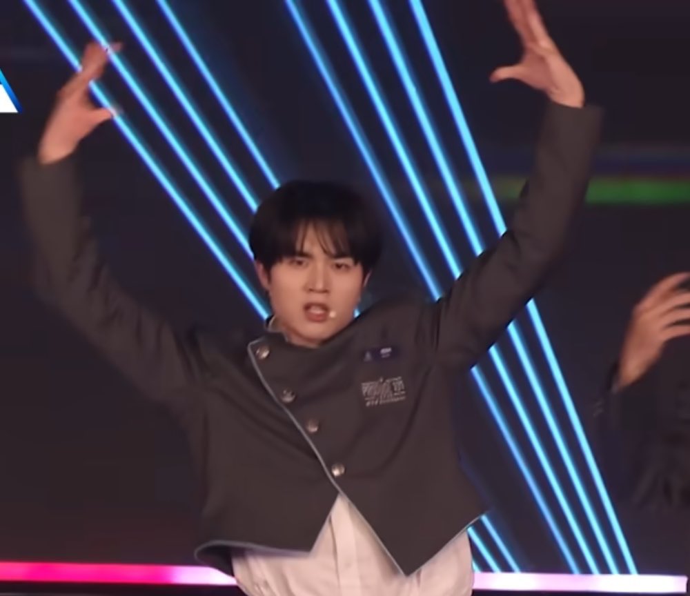 にぎり飯子 tweet media