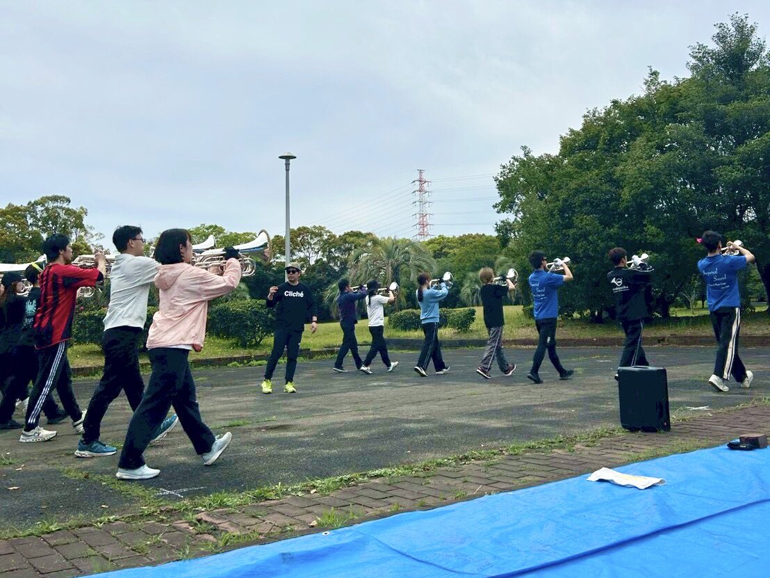 2026年度練習スタート！！
すでに複数名が復帰と入隊を決めてくれて
例年にないほどのたくさんのメンバーで
新シーズンスタートすることが出来ました👏
⁡
新シーズンを一緒に頑張ってくれる仲間を
大募集してます！どのパートも募集中です！
⁡
まずは見学にお越しください☺️
DMお待ちしております！