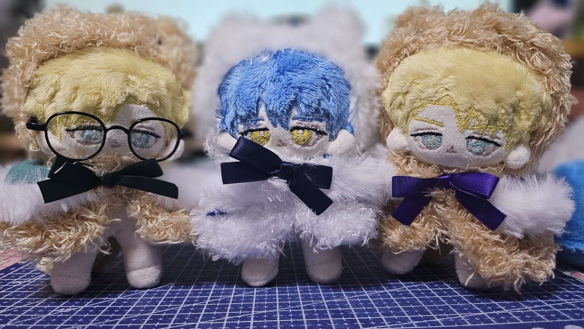Halang_www's tweet photo. #dmmd_트친소
이런거 수작업하고 그리는 사람입니다
우이토리아오가 최애컾이고 흔적 남겨주시면 무멘팔로 찾아갑니다♡ https://t.co/S34iM7Q8Qf