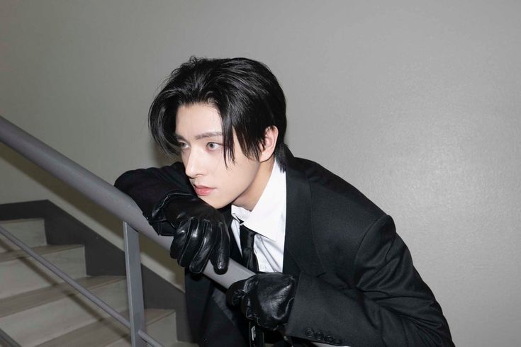 Nuhhat | ot7 tweet media