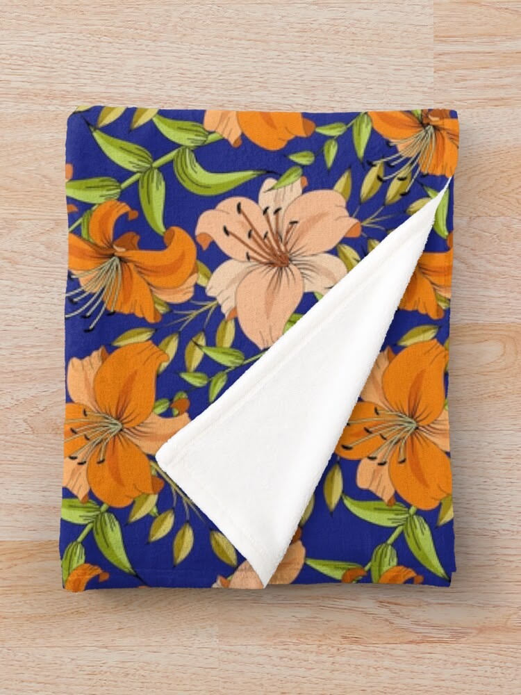 HumbleAttitude1's tweet image. up to 40% off everything
redbubble.com/i/throw-blanke…
#redbubble #findyourthing #throwblanket #blanket #sale #floral #lilies