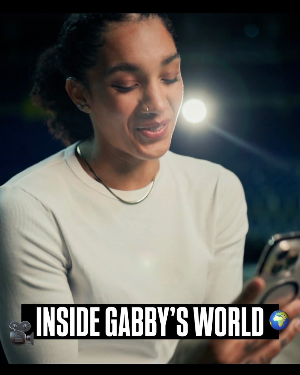 EuroLeagueWomen's tweet photo. Behind the scenes of #EuroLeagueWomen like never before 🔎

🎥 More than a League | Episode 1 is OUT NOW 🍿 https://t.co/tpOPvMSliP