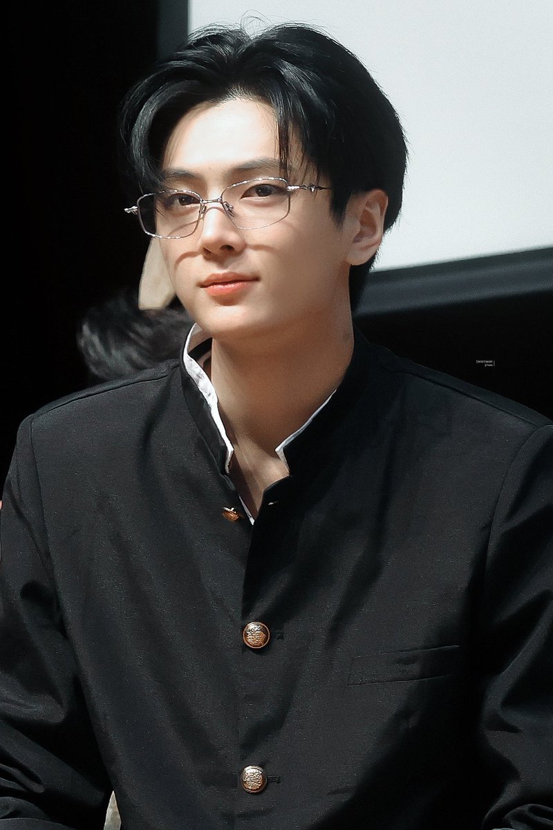 ソジュ tweet media