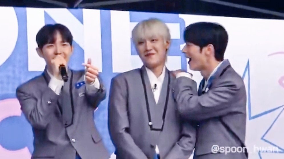 민초킹🌻🍃🍑 tweet media