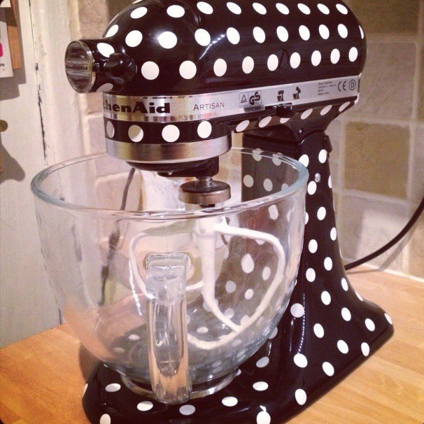 s ♡₊˚🦢・₊✧ tweet media