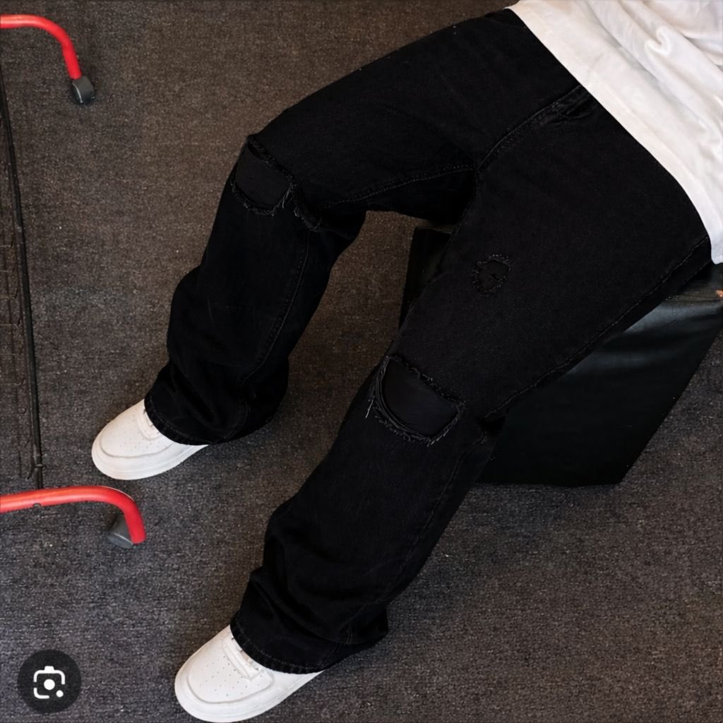 Christianah Of Tianah_brand👟👚👖👞 tweet media