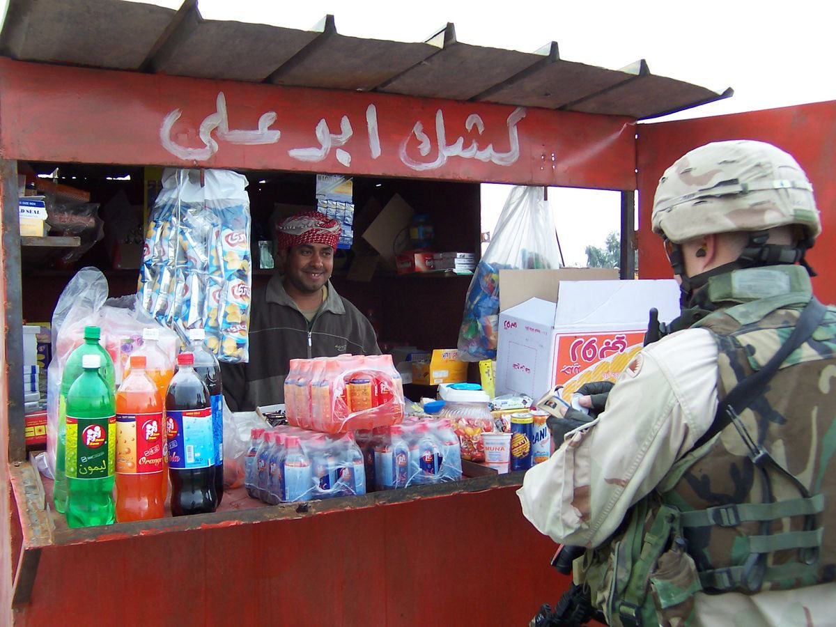 glmkyw's tweet photo. This tiny shop has seen me at my absolute worst,3 AM, covered in dust, holding a lukewarm energy drink like it’s pure gold… and they still greet me with a smile. True professionals 🫡😂#NightShiftFuel #TinyShopHeroes #DeploymentStruggles #MiddleEastLife #CaffeineFirst https://t.co/kMAnQCHUZz
