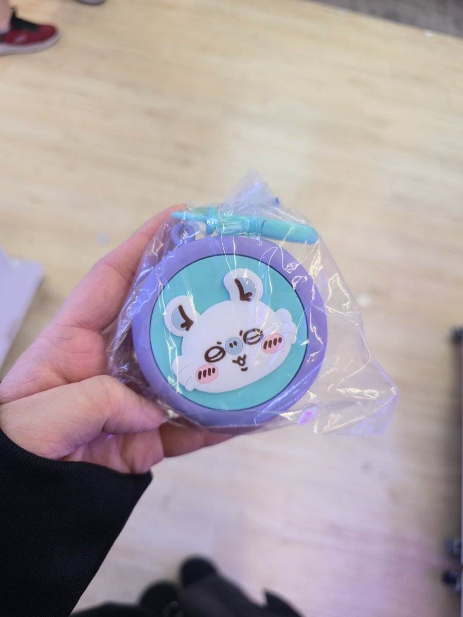 ᴍᴀᴋɪɴᴏ tweet media