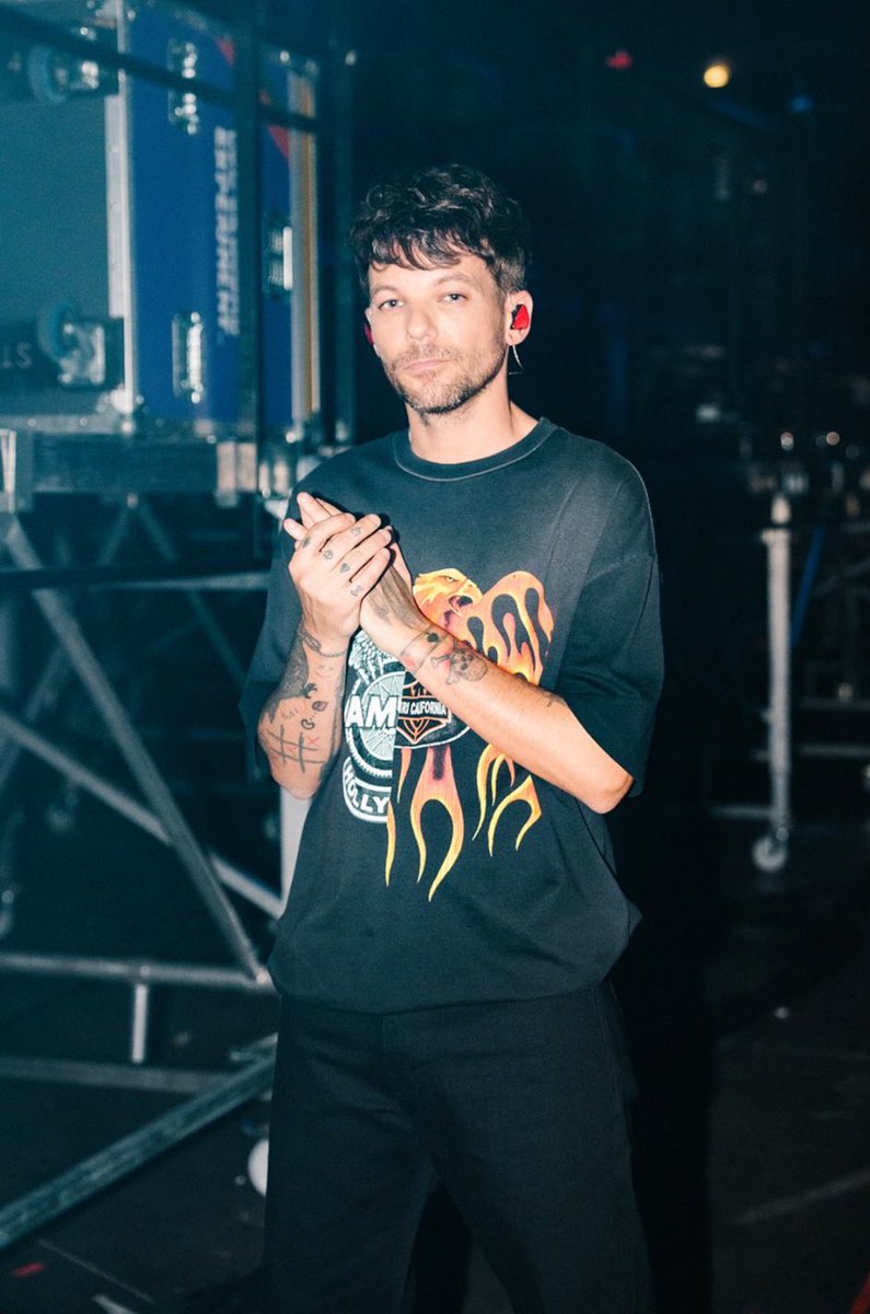 meu deus que homem delicioso