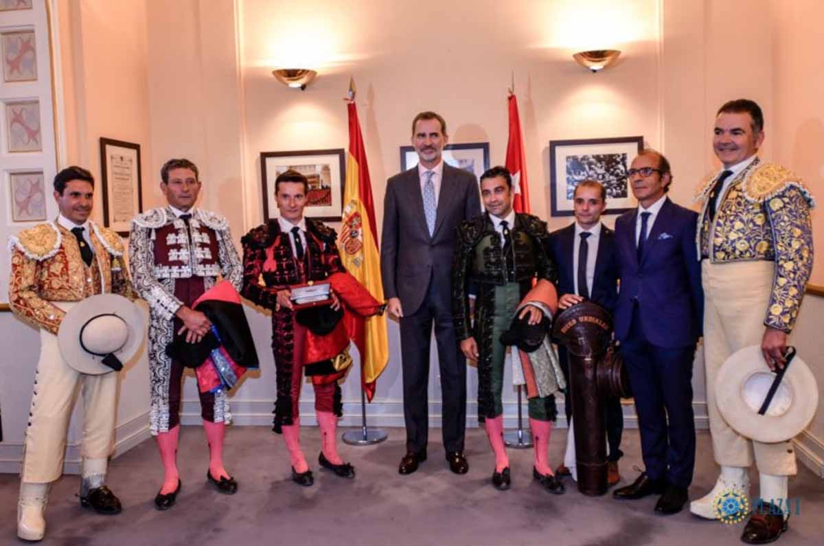 El Toril tweet media