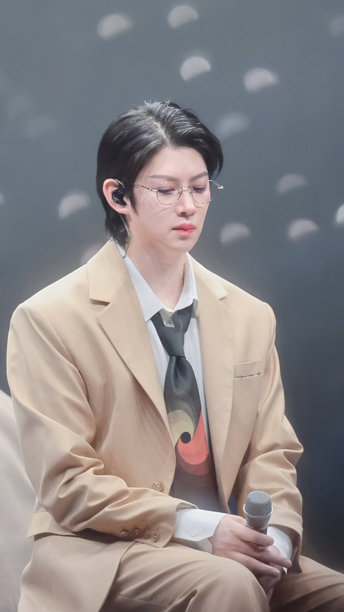 Ssspecial0731 tweet media