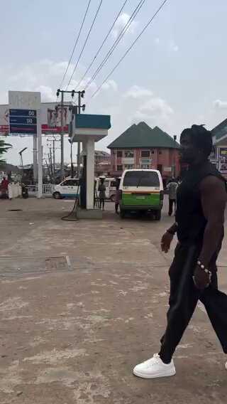 TonybrooseKEDOLIAN tweet media