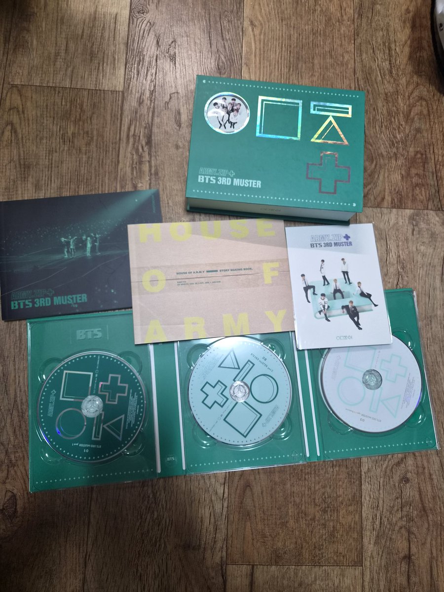 방다다 tweet media