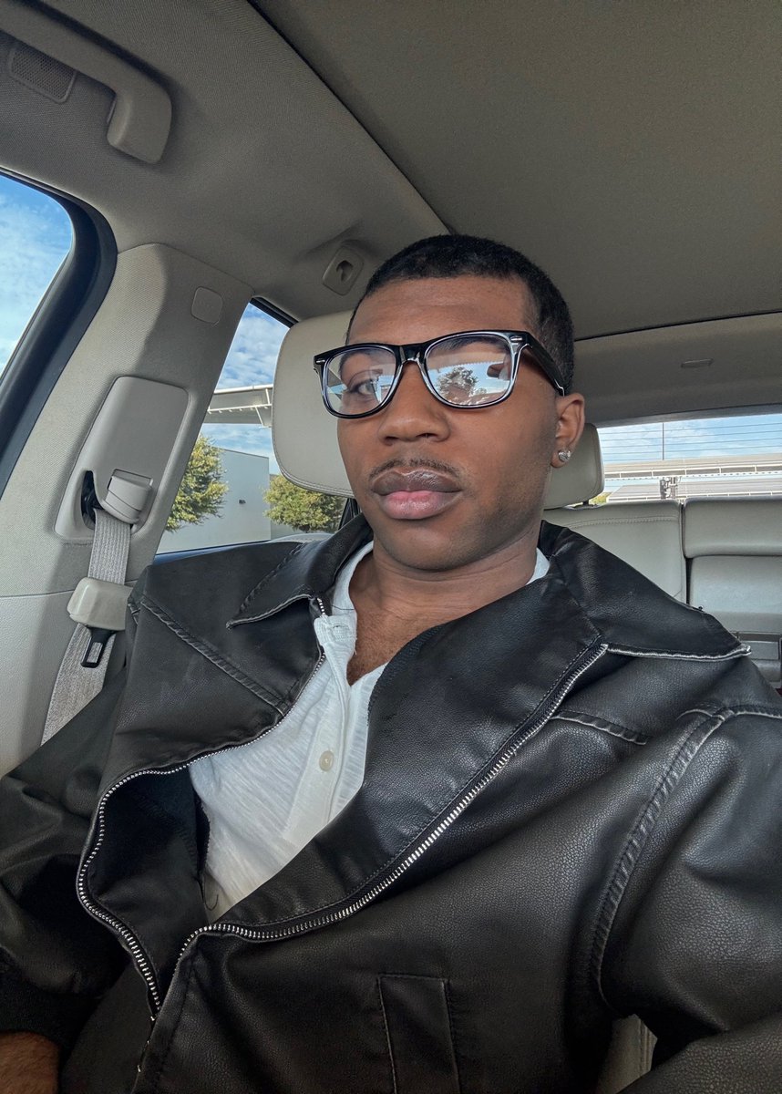 badguyissy's tweet photo. https://t.co/3uCaZiQX0i