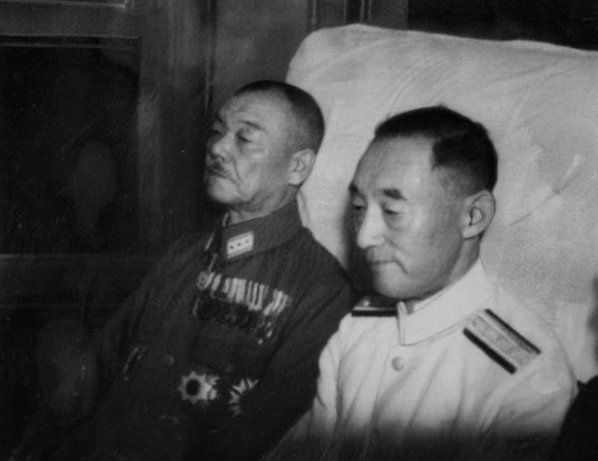 海軍大臣 tweet media