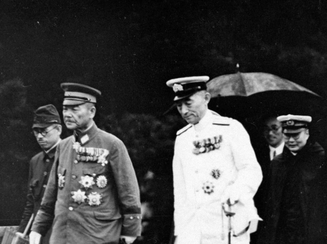 海軍大臣 tweet media