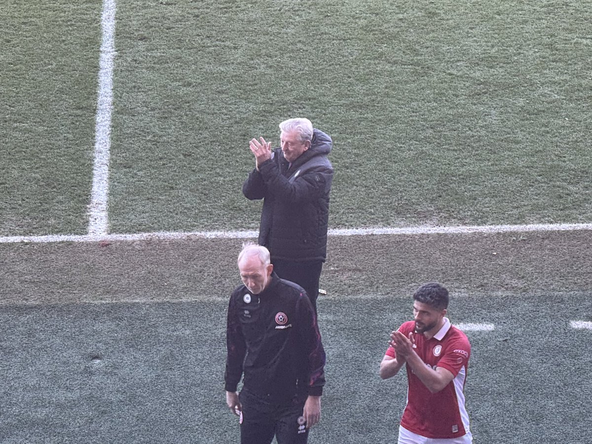 3 Peaps In A PodCast tweet media