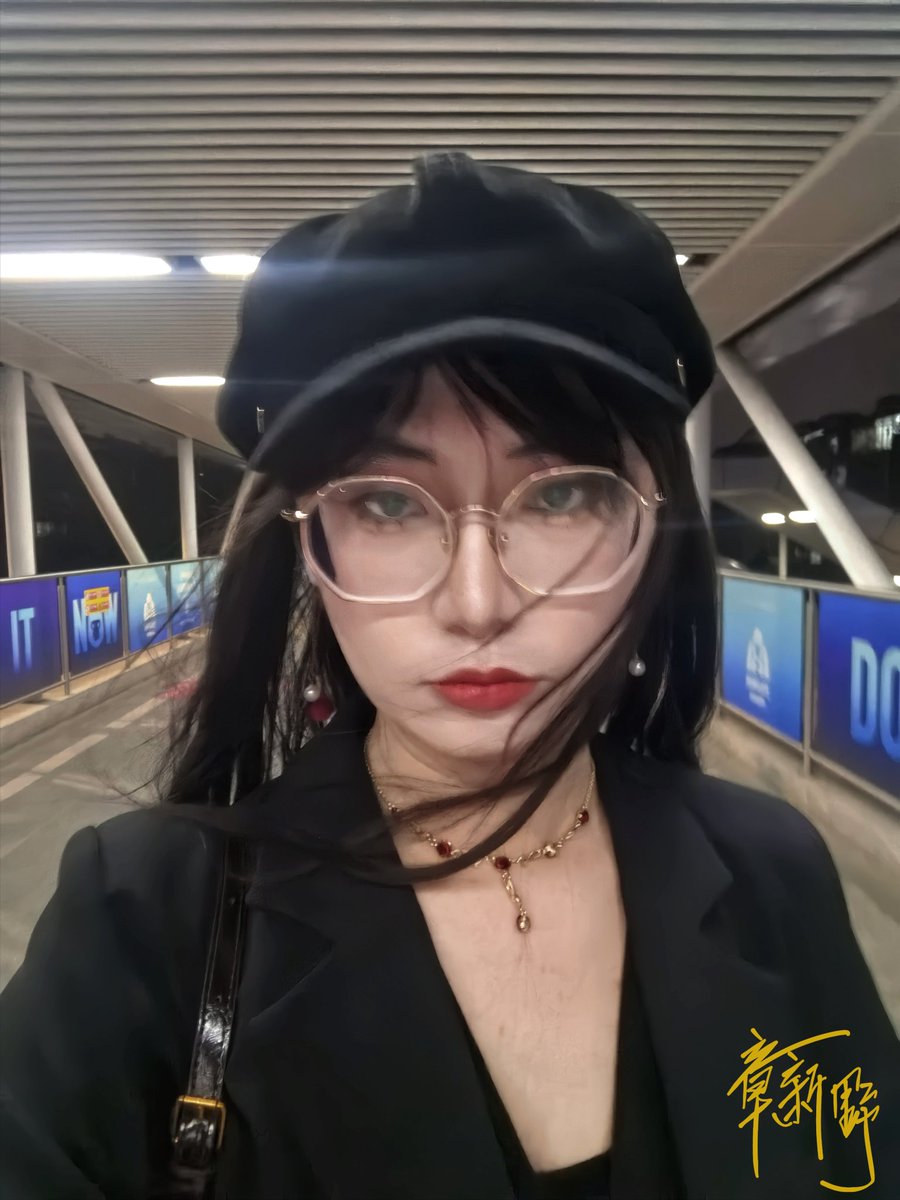 章新野 tweet media