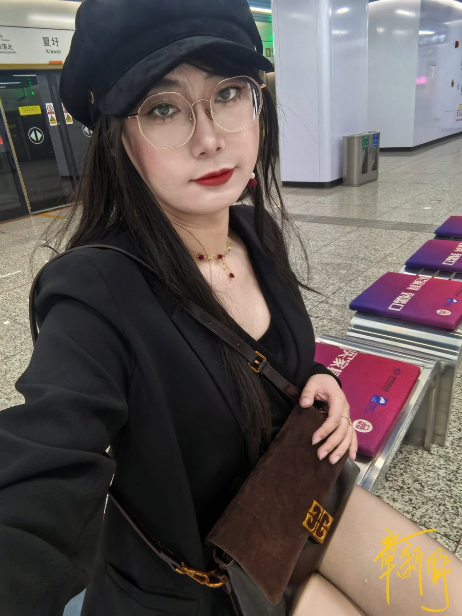 章新野 tweet media