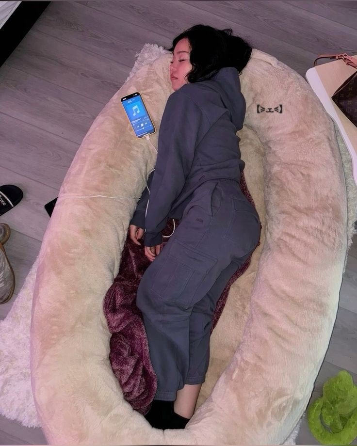 𓄂 ℬᎯЅᏆℰᏆ 【≽ܫ≼】 tweet media