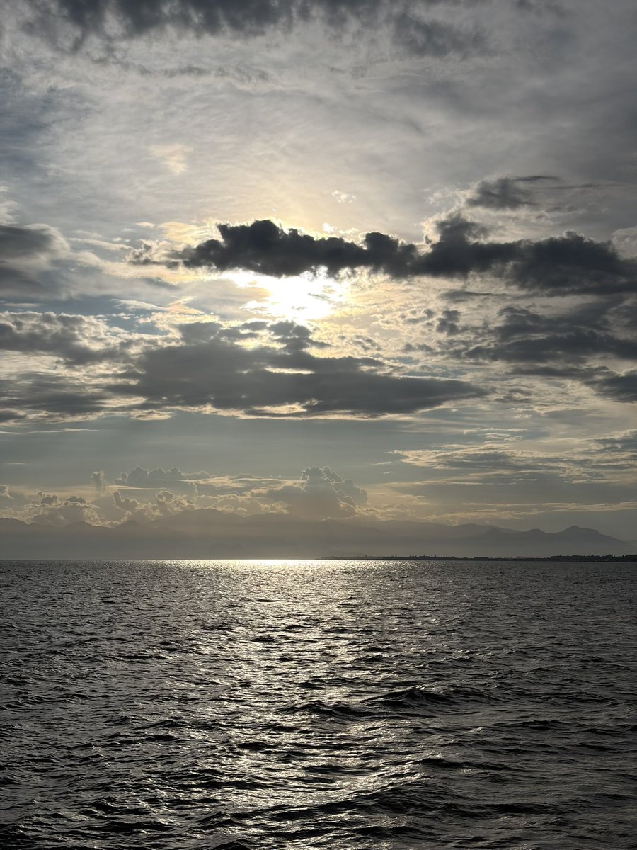 Eastsider tweet media