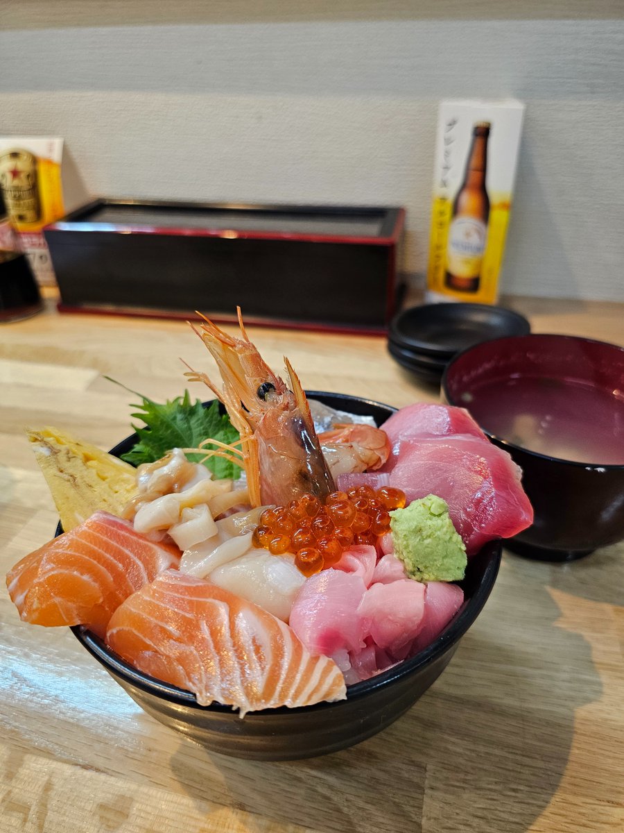 swallowbeak tweet media