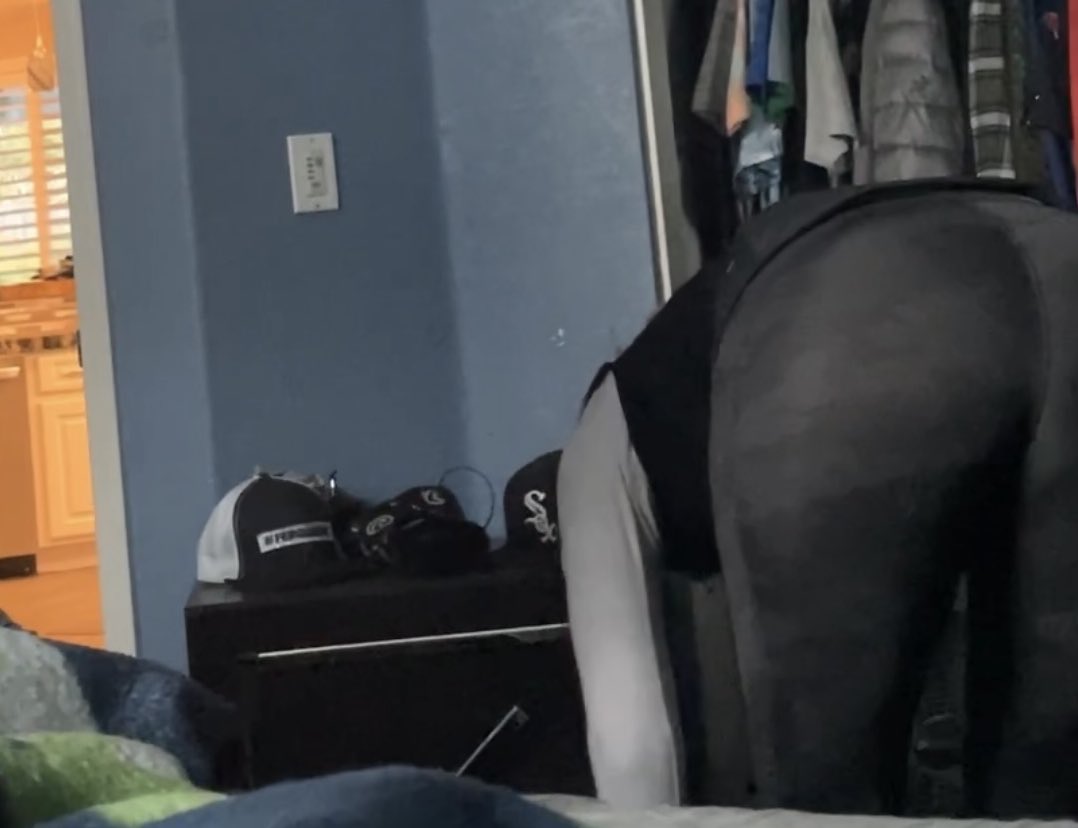 Ass & Leggings tweet media