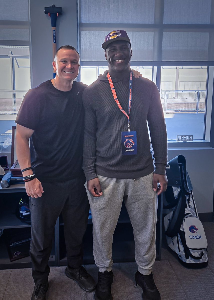 ParkerBagley27's tweet photo. Blessed to receive an offer from Boise State! @BroncoSportsFB 

Thank you to Head Coach @Coach_SD for taking the time to meet with me during Junior Day and for extending this opportunity.
Thank you to the defensive line coach @coachfrankmaile for spending time getting to know me, and to @CoachPotter73 for the invite.
Grateful to the entire coaching staff for showing me what the brotherhood is all about.
DL/OL | Class of 2027

@ZaneHobart1
@idahosports 
@PrepRedzoneID 
@IdahoRecruitHub 
@PNWSports_