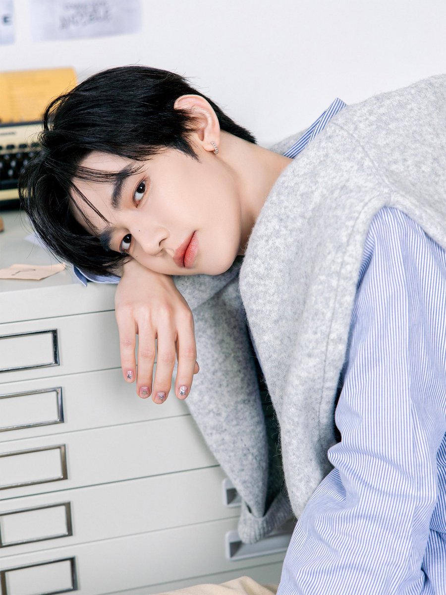 힝 ⊹˚ tweet media