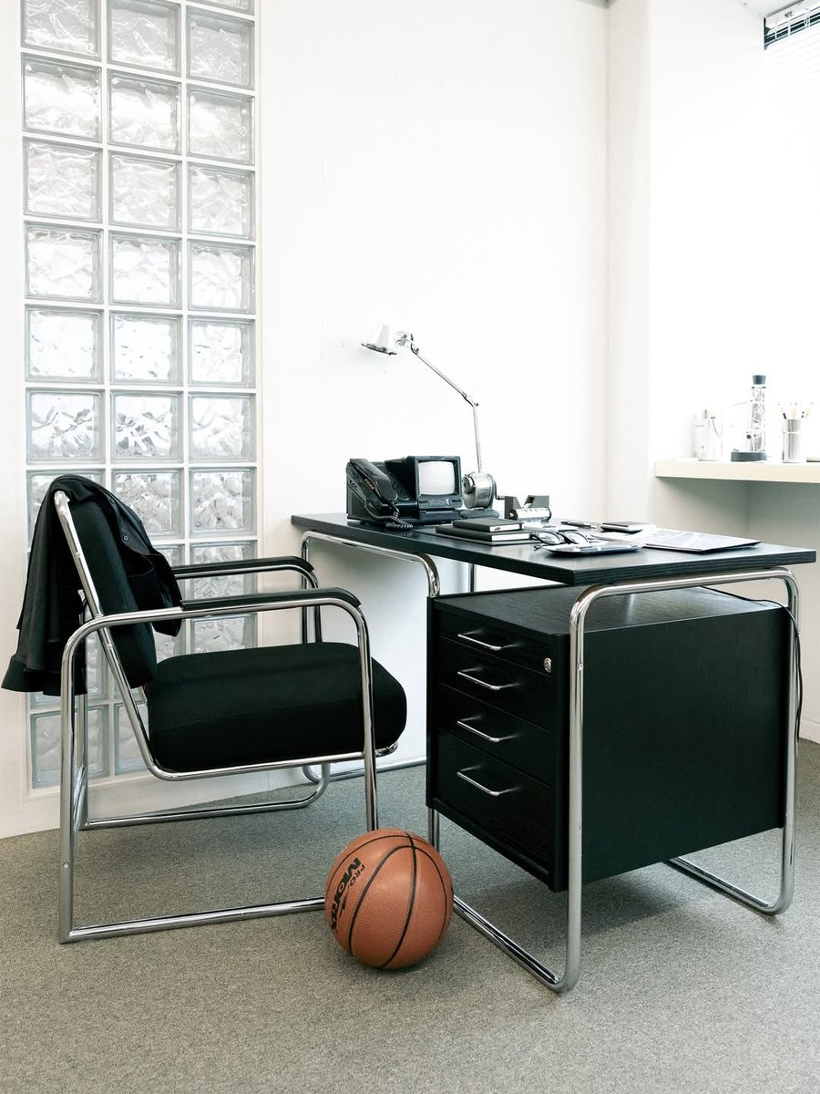 rae (slow) tweet media