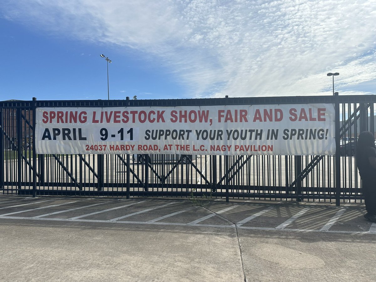 spring_ffa's tweet photo. Come out to the @springtriclub Livestock show this week and support our FFA students who are participating! @SpringISD_CTE @SpringISD @thespringlions #WeAreSpring https://t.co/wxVQMuH5w8