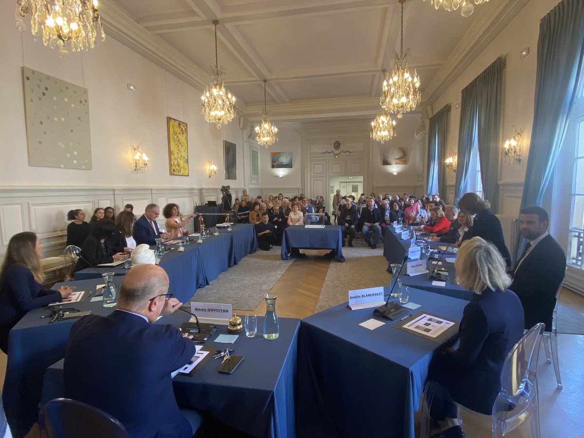 Mairie du 9e Paris tweet media