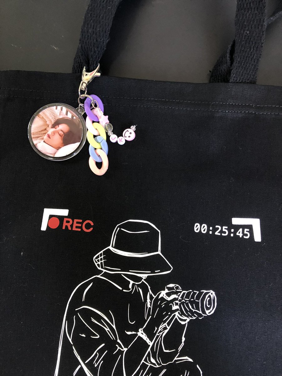 dinha ⋆ VAI VER O BTS tweet media