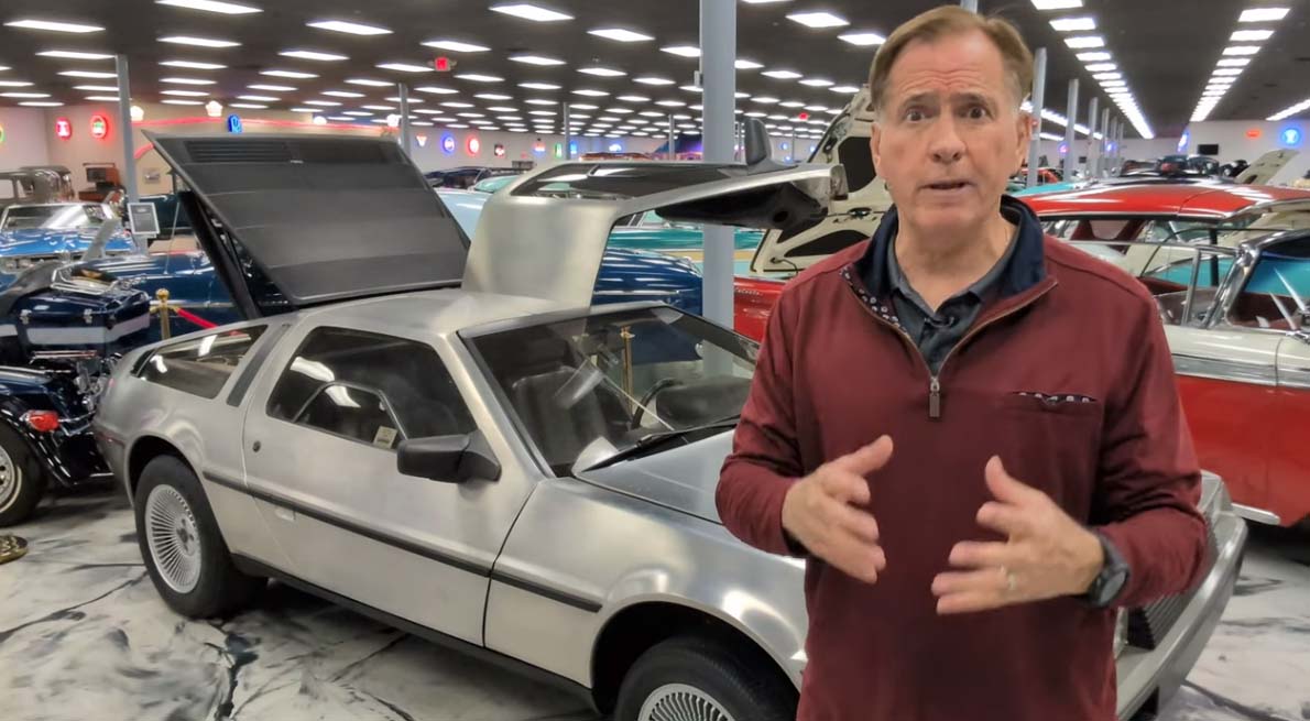 David Wallace tweet media