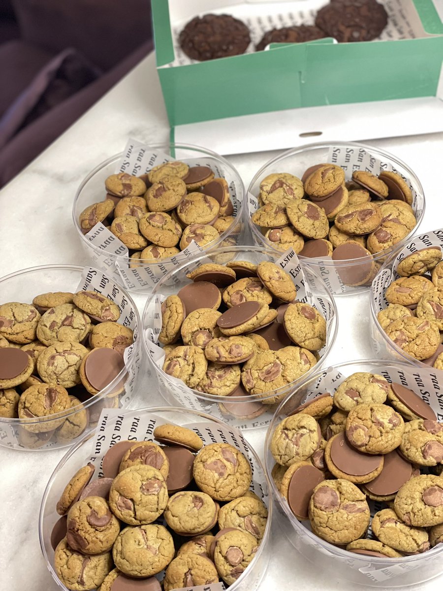 Esraa🍪 tweet media