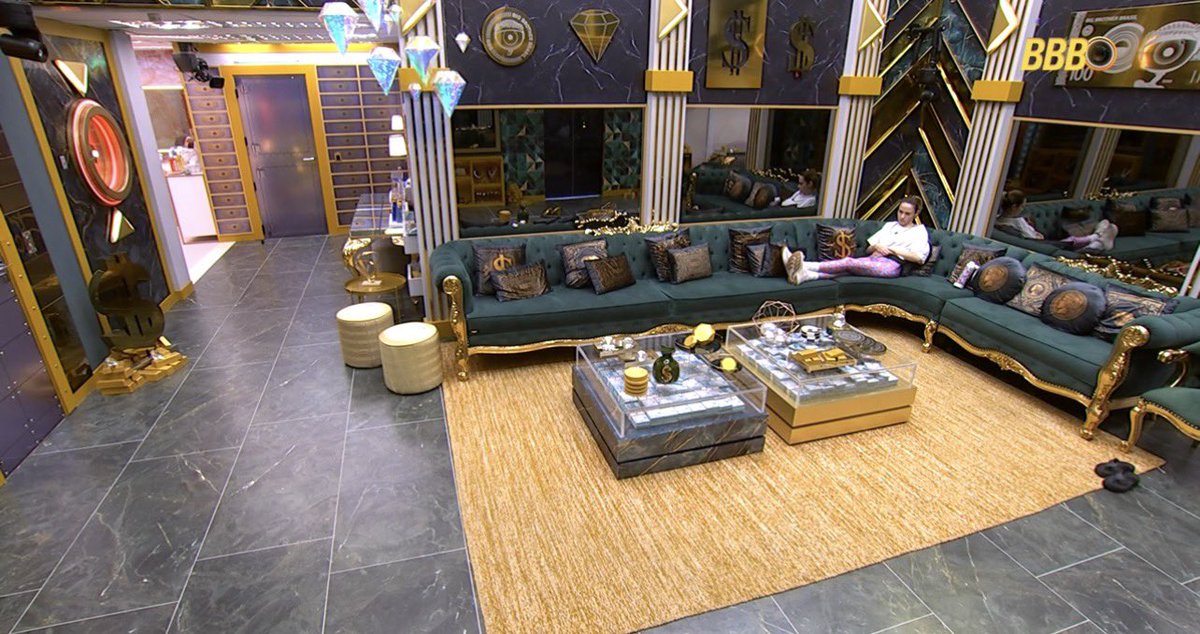 evie 🧙🏻‍♀️ tweet media