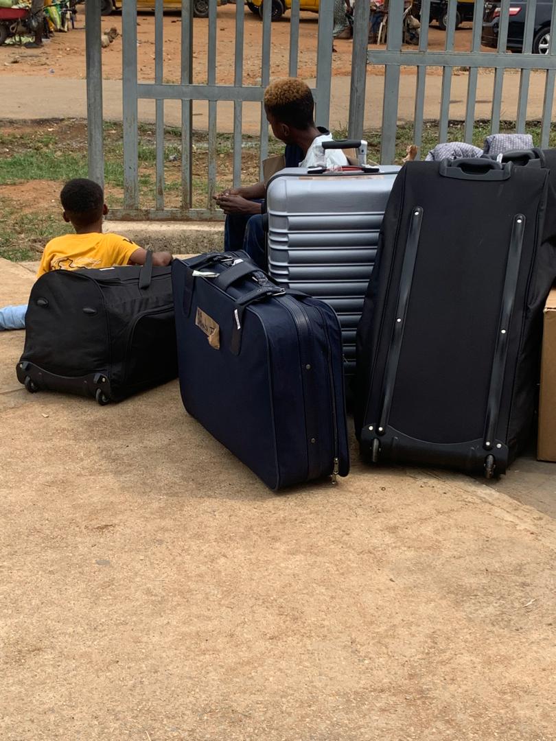 Refugees4Refugees & DERS tweet media