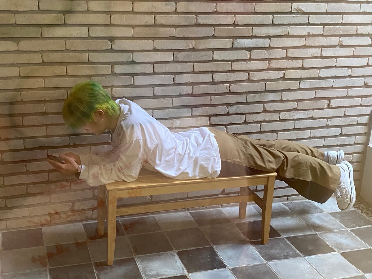 xikers_official's tweet photo. [#유준] Bro HBD🎉🎉🎉
오늘 하루 행복하십쇼🥳
#xikers #싸이커스 https://t.co/L63zVyzdZ3
