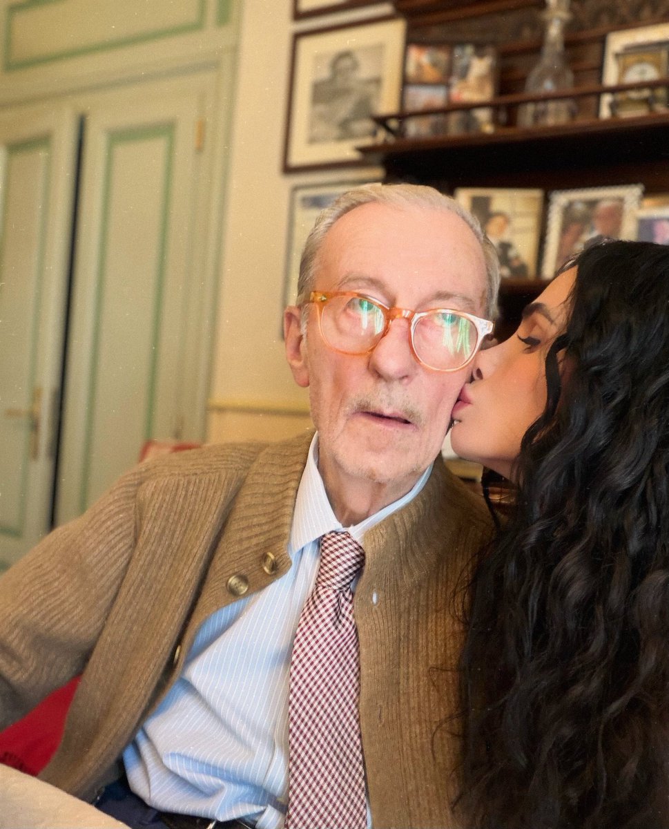 Azzurra Barbuto tweet media