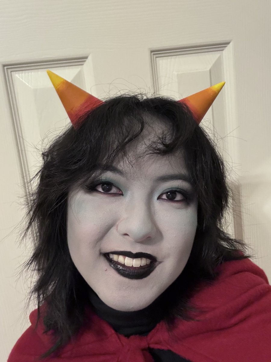 StrawberryJD tweet media