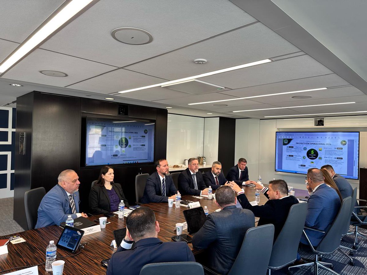 General William Oswaldo Rincón Zambrano tweet media