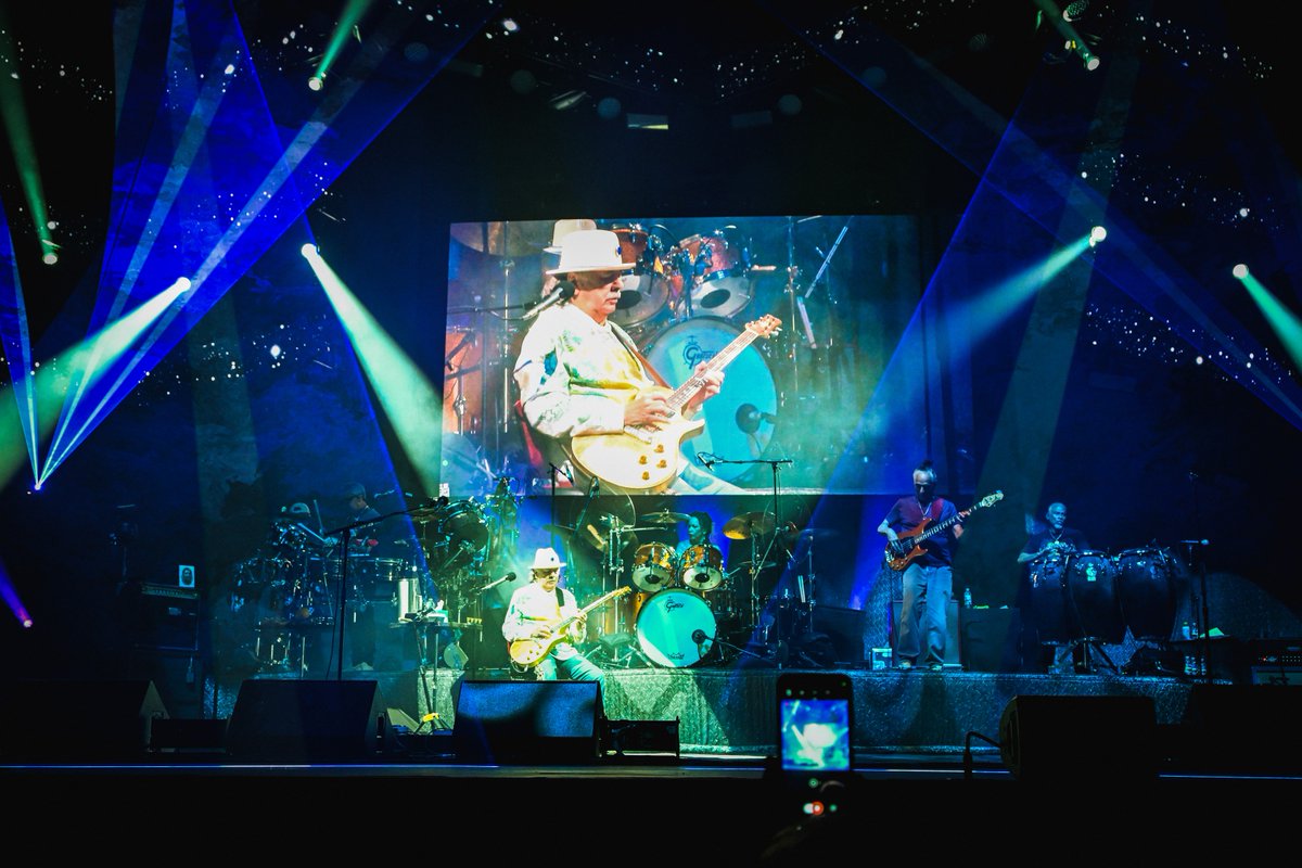 Harrah's Cherokee tweet media