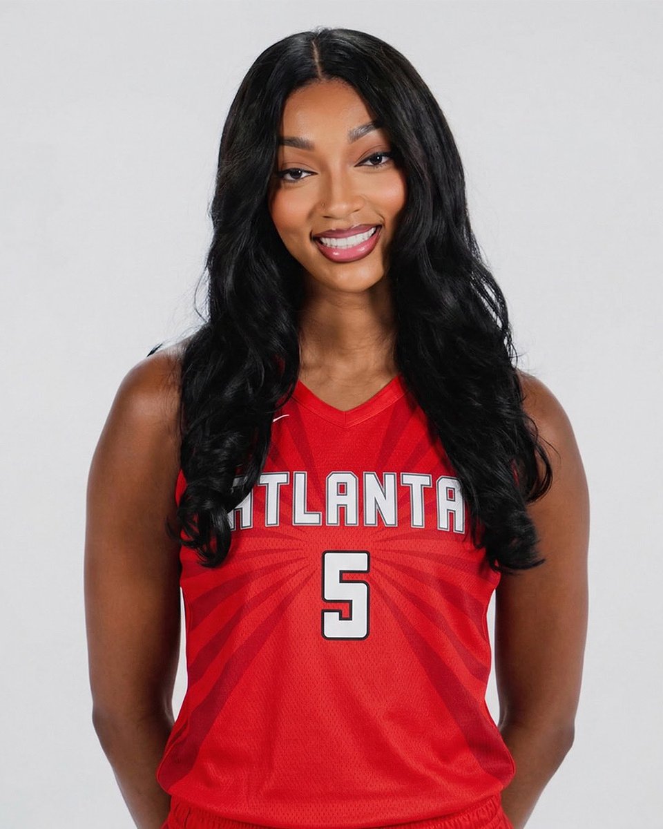 Angel Reese tweet media