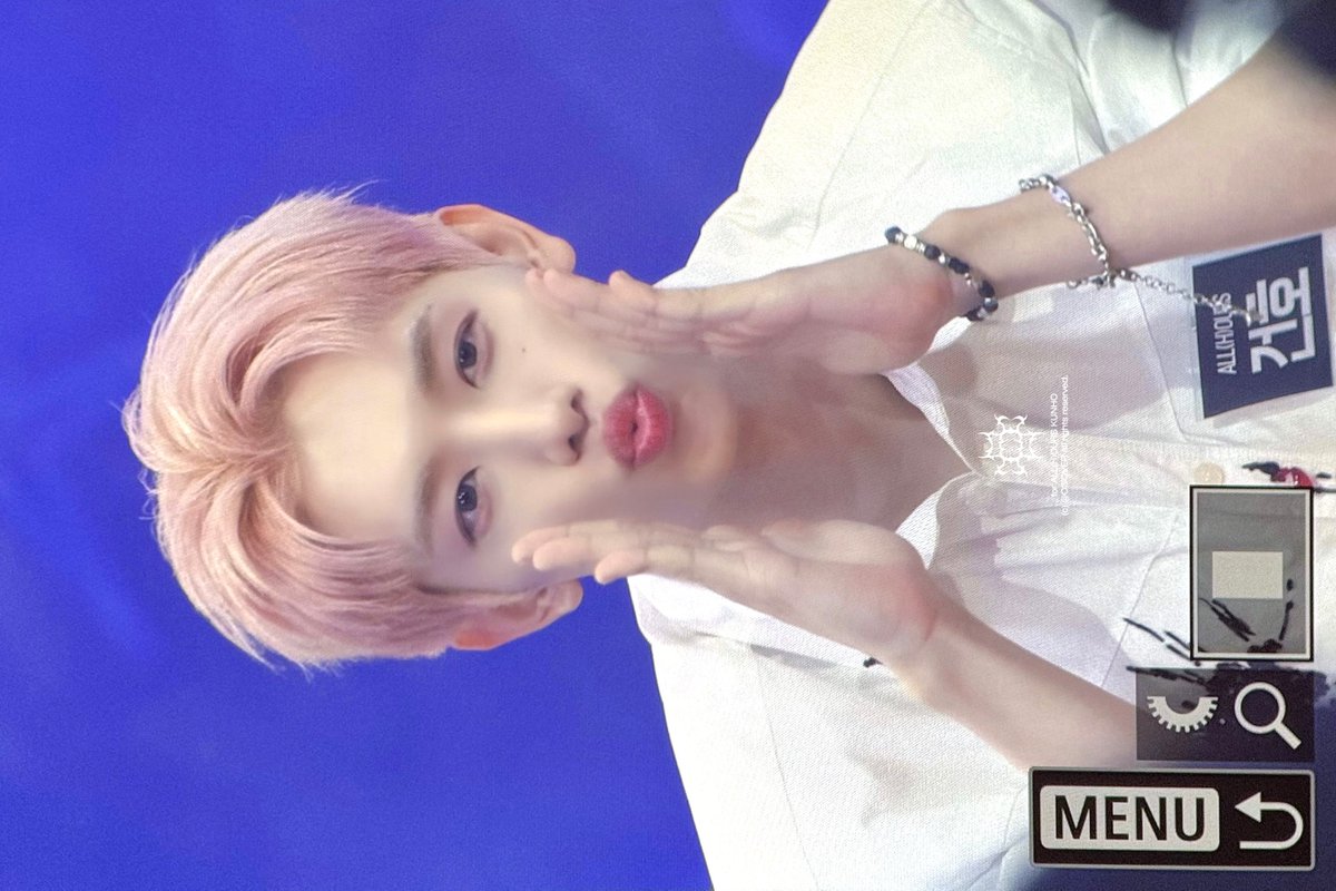 행운이💙 tweet media