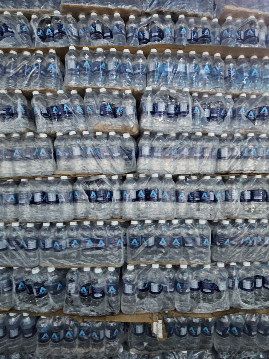 𝕄𝕗𝕖𝕔𝕒𝕟𝕖 tweet media