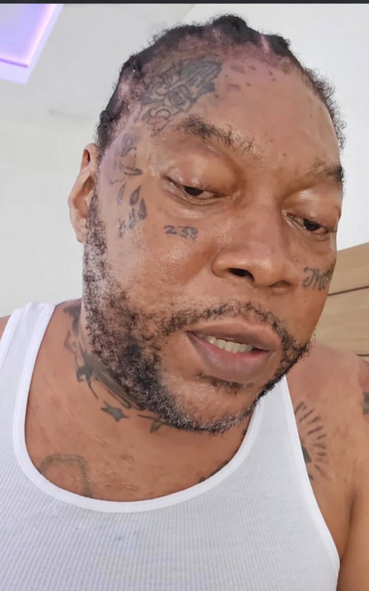 𝐄𝐦𝐳𝐲 ✰ tweet media