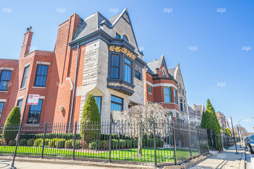 Historic Kenwood #Chicago Row Homes in Early Spring with Ornate Architecture 

Community: #Kenwood
Neighborhoods:  Kenwood, North Kenwood,
Side: #SouthSide
Season: #Spring
Orientation: Horizontal
Image Id: 45340
File Size: 26 MB
Dimensions: 8000 x 5333 Pixels
Resolution: 300 dpi